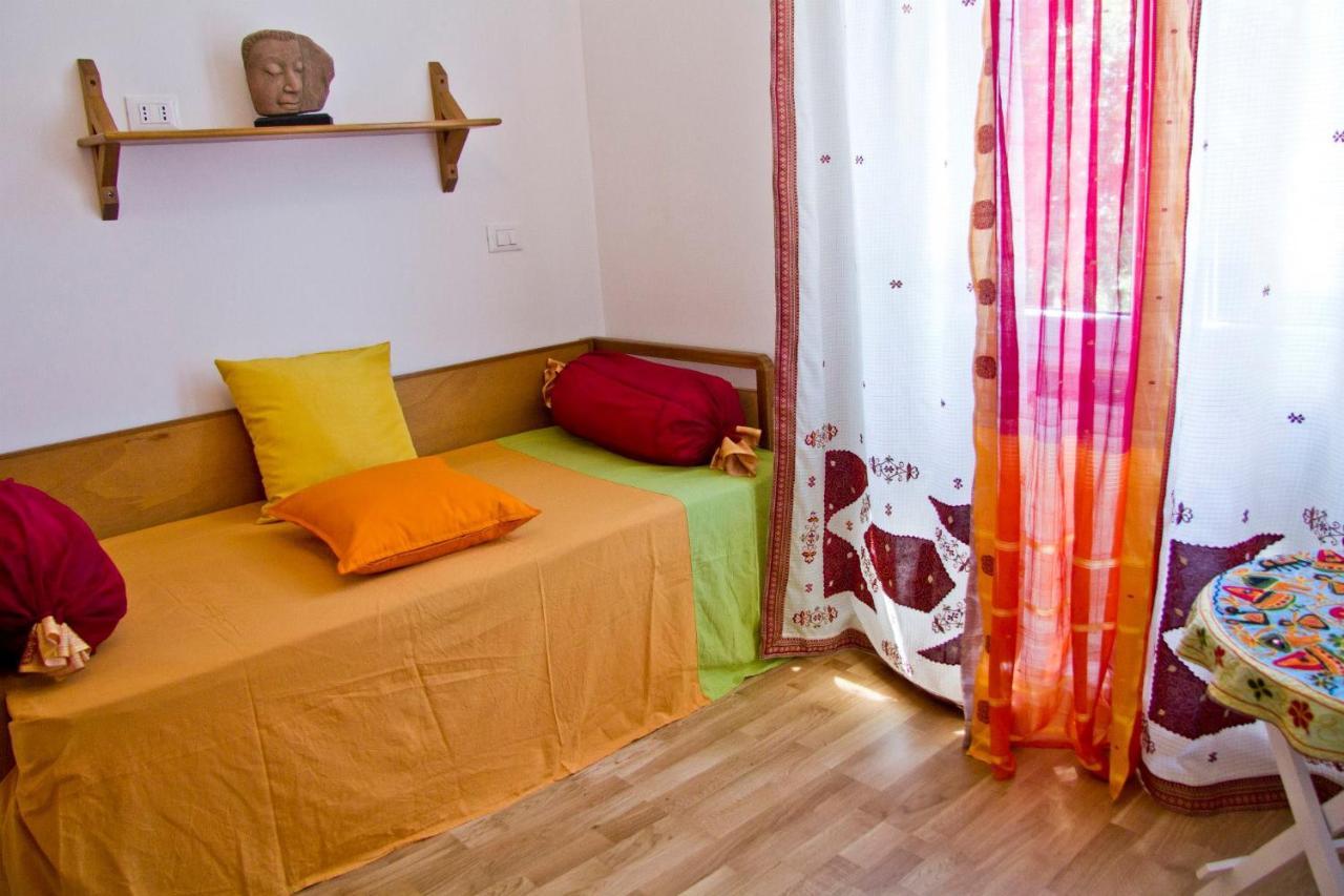 Laxmi Guesthouse B&B Genova Kültér fotó