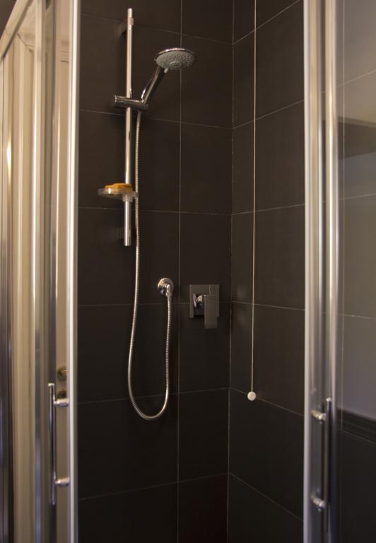 Laxmi Guesthouse B&B Genova Kültér fotó